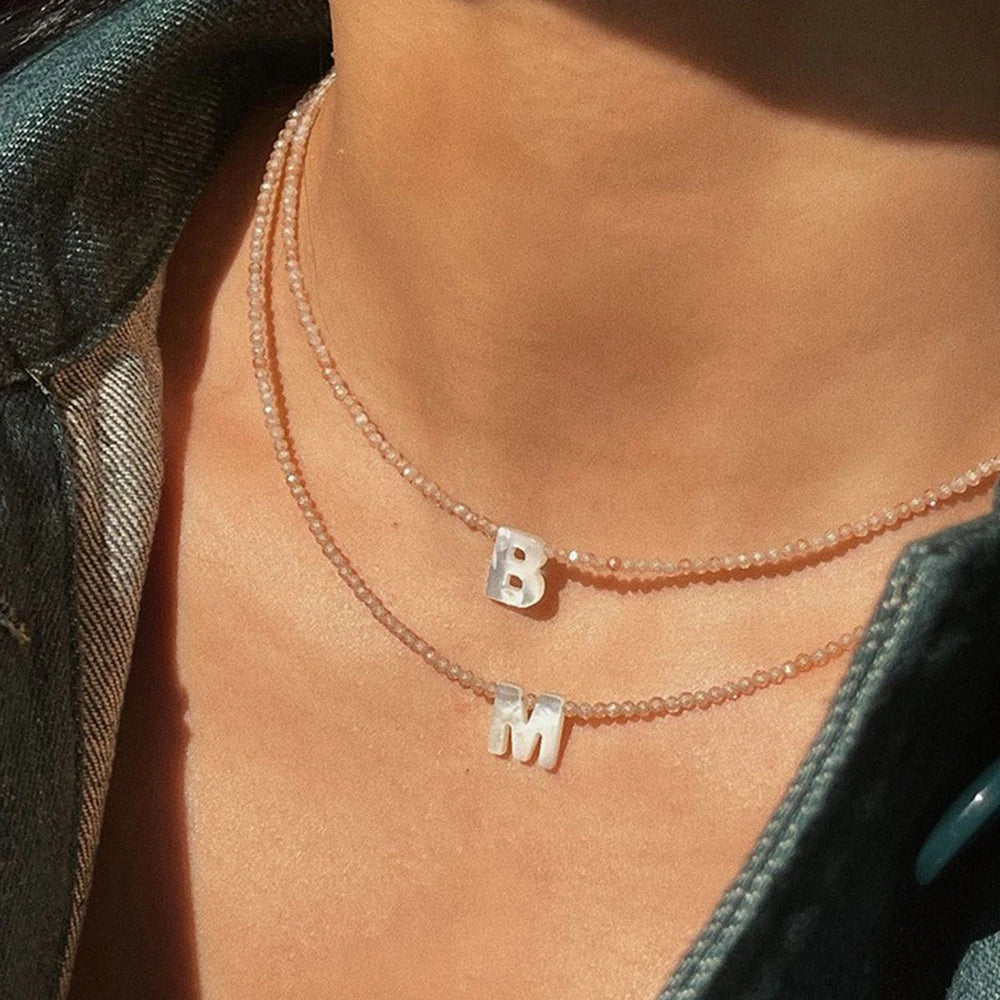 collier perles miyuki avec initial prénom